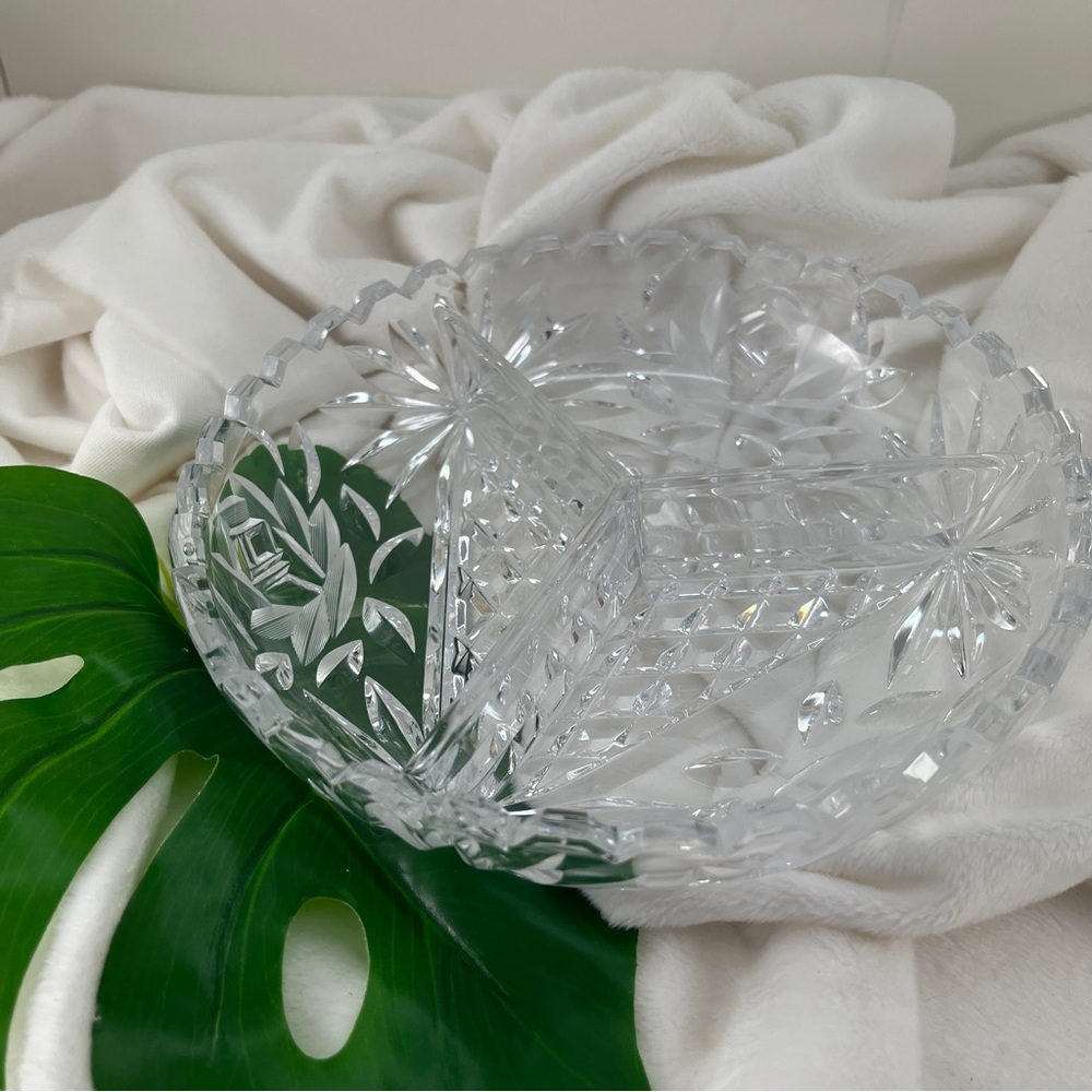 CRYSTAL DISH ROUND DIVIDED